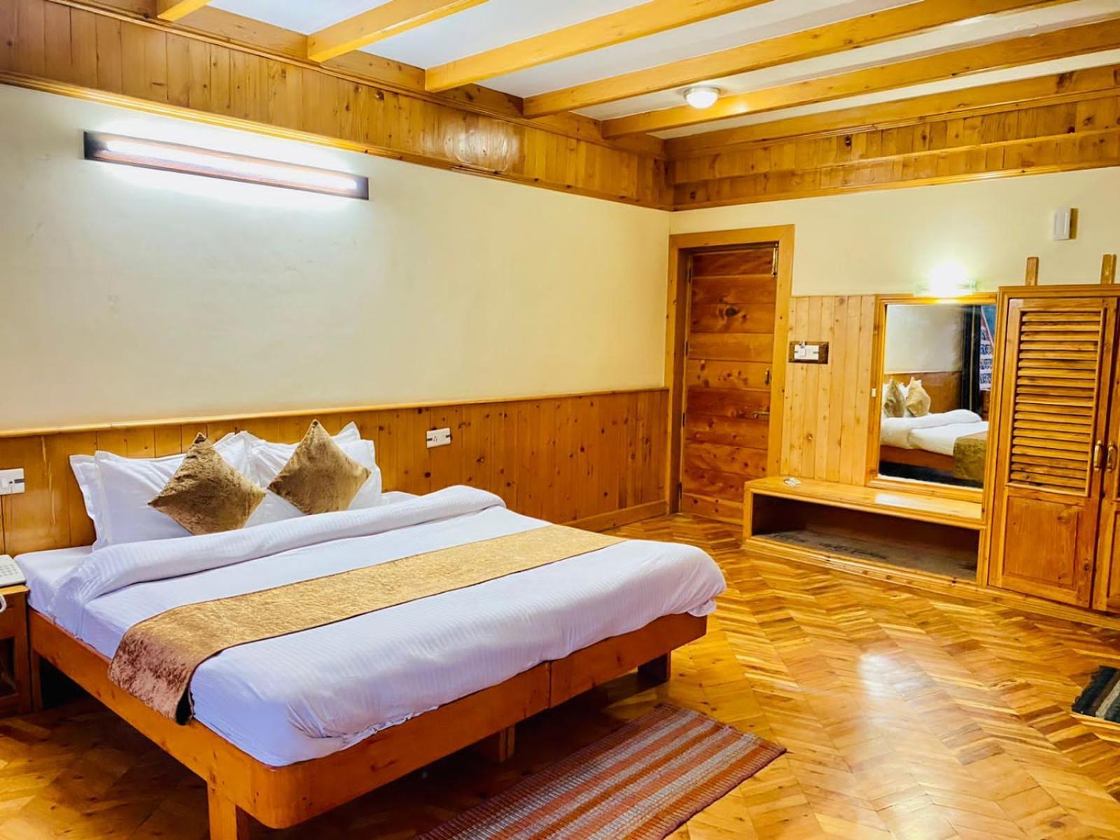 The Vashisht, Manali - A Four Star Luxury Hotel Manāli Exterior foto