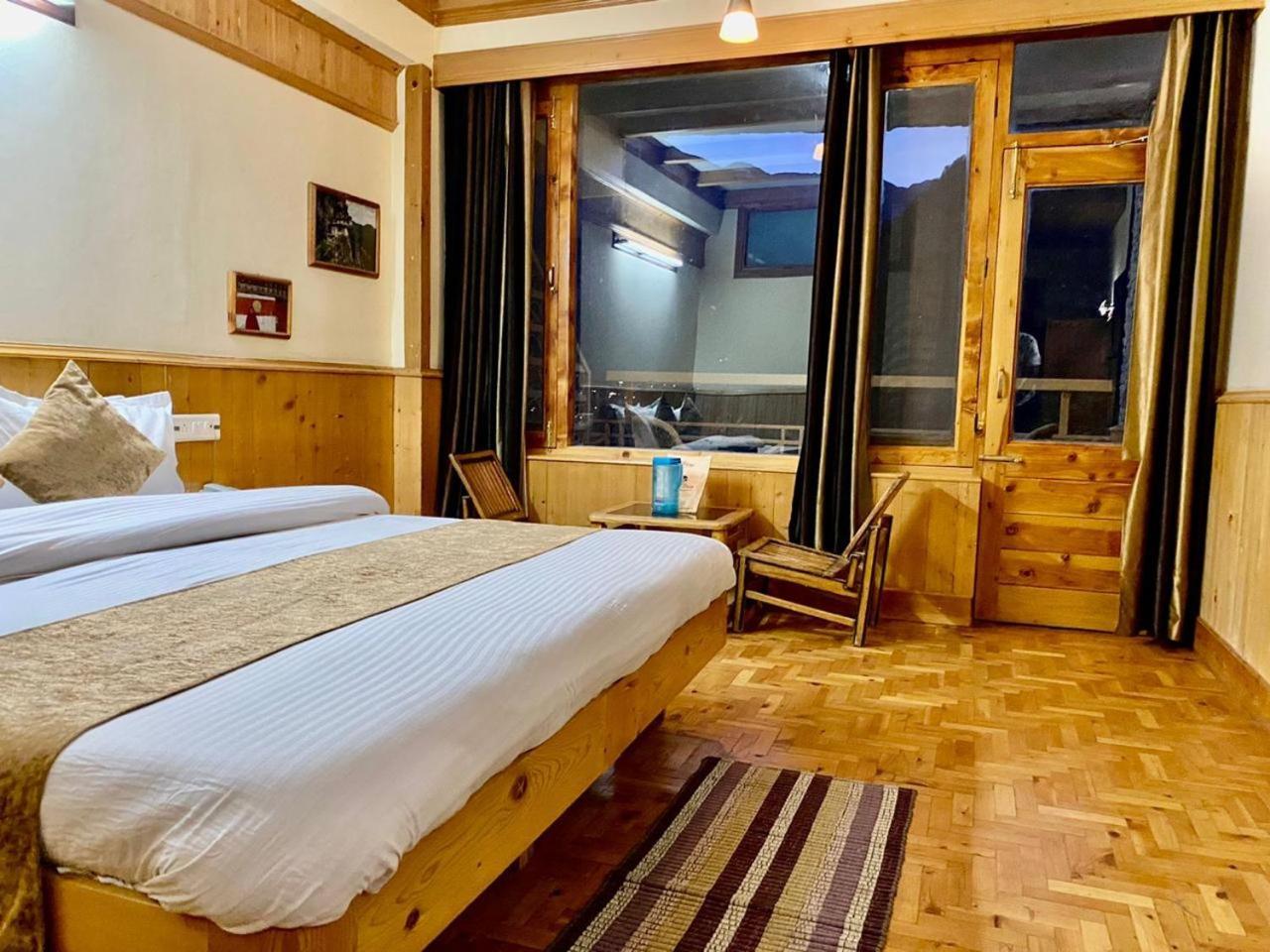 The Vashisht, Manali - A Four Star Luxury Hotel Manāli Exterior foto